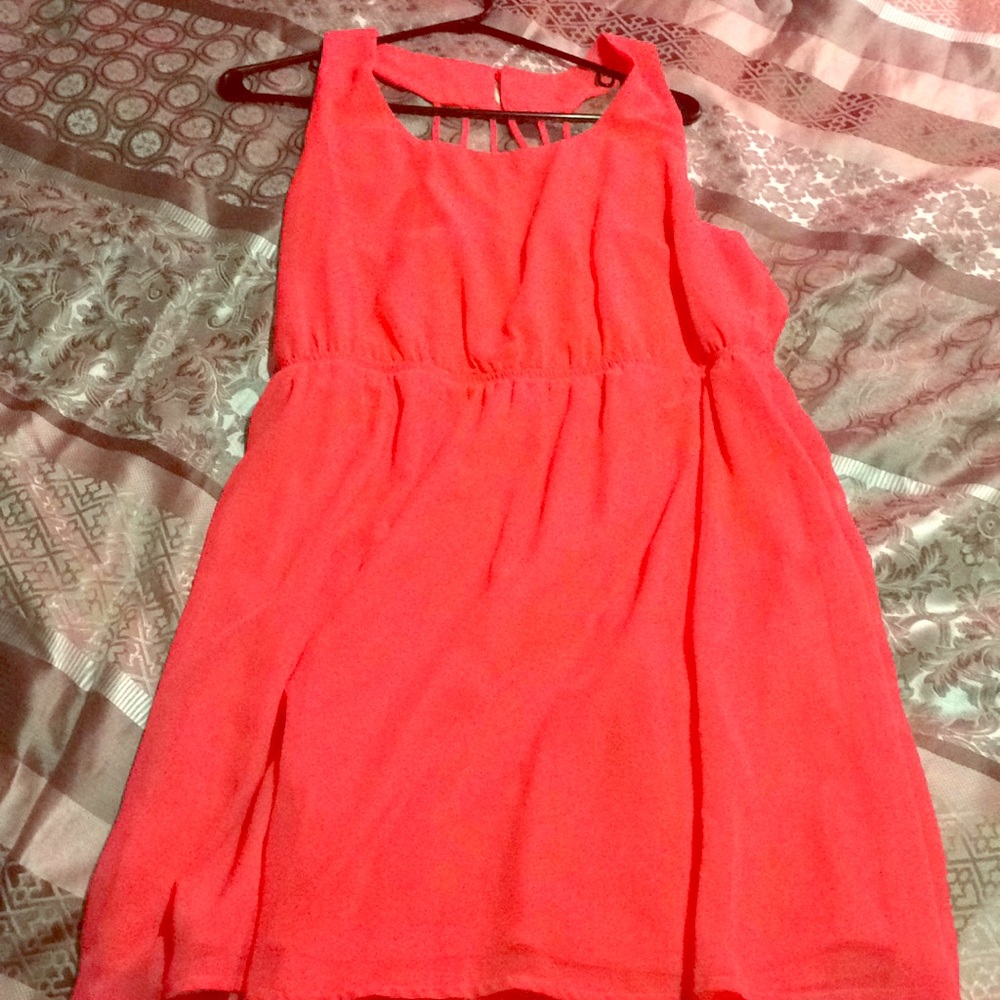 Pink sleeveless dress
